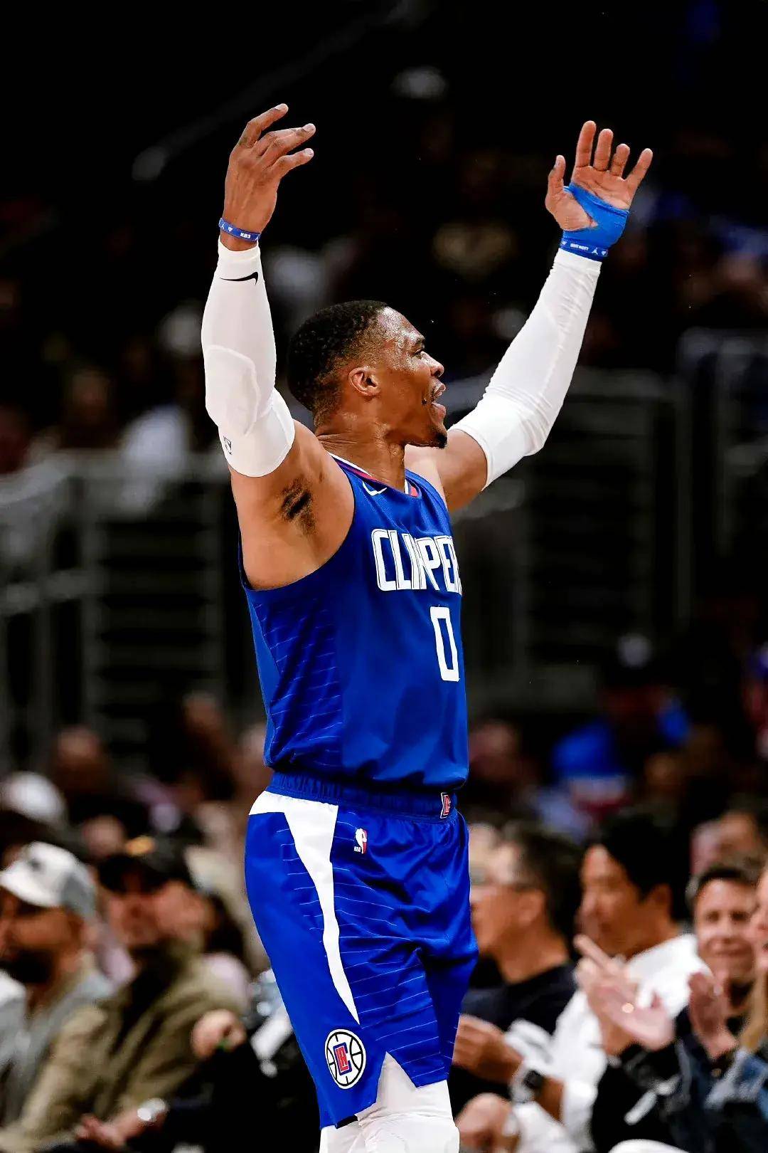 开云下载-关于赛前曼城临场应变:欧冠节点到来,目标明确,年轻球员得到机会的信息